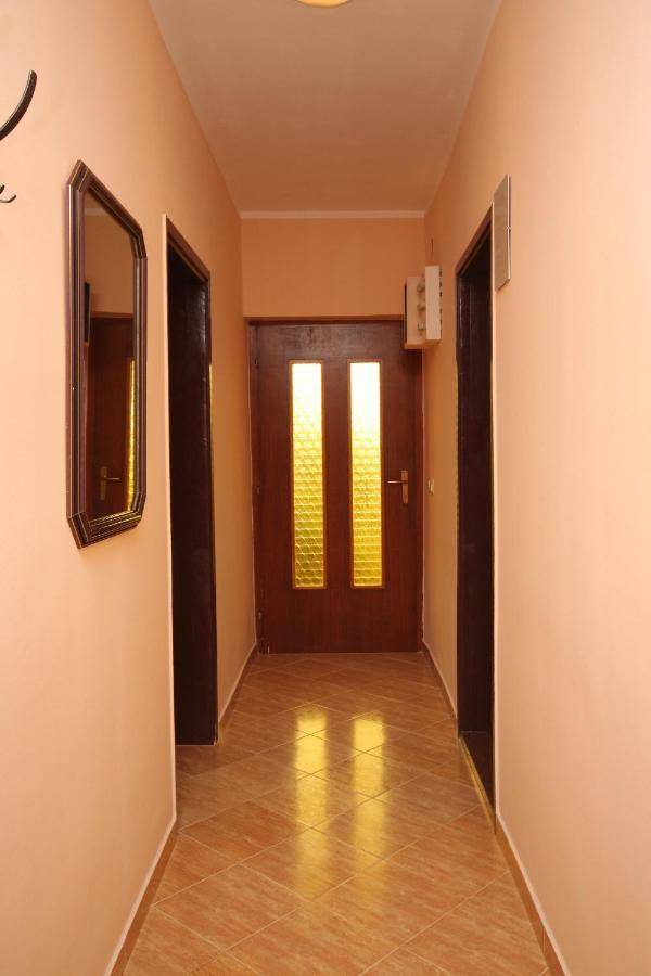 With A Parking Space - 7073 Umag