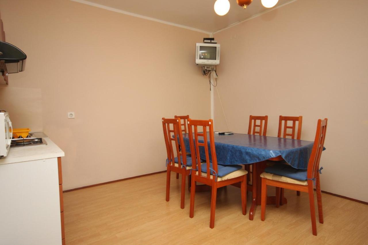 With A Parking Space - 7073 Apartmán Umag