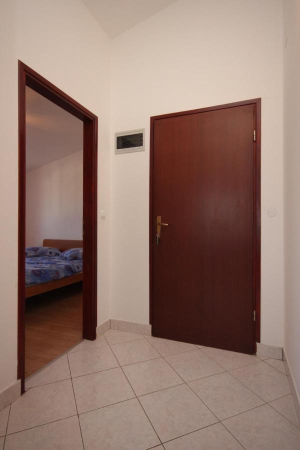 With A Parking Space - 7073 Apartmán